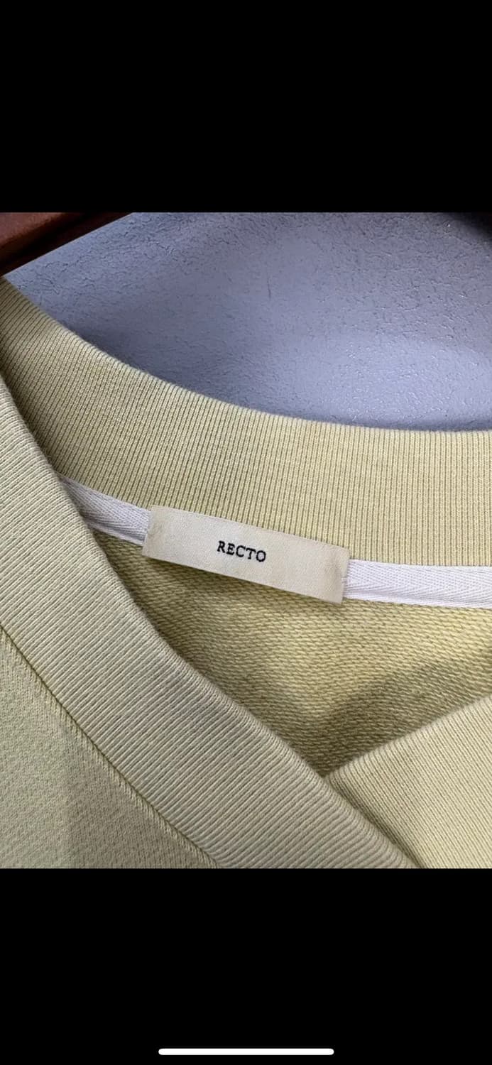 렉토 시그니처로고 브이넥 스웨트셔츠 H1495 상품이미지5