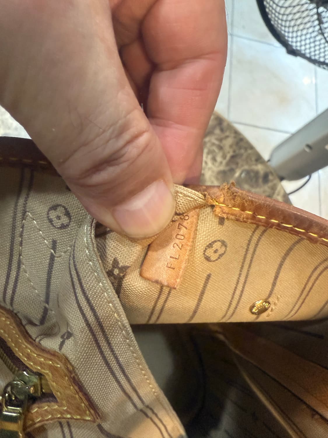 정품 루이비통 네버풀 MM 팝니다 상품이미지9