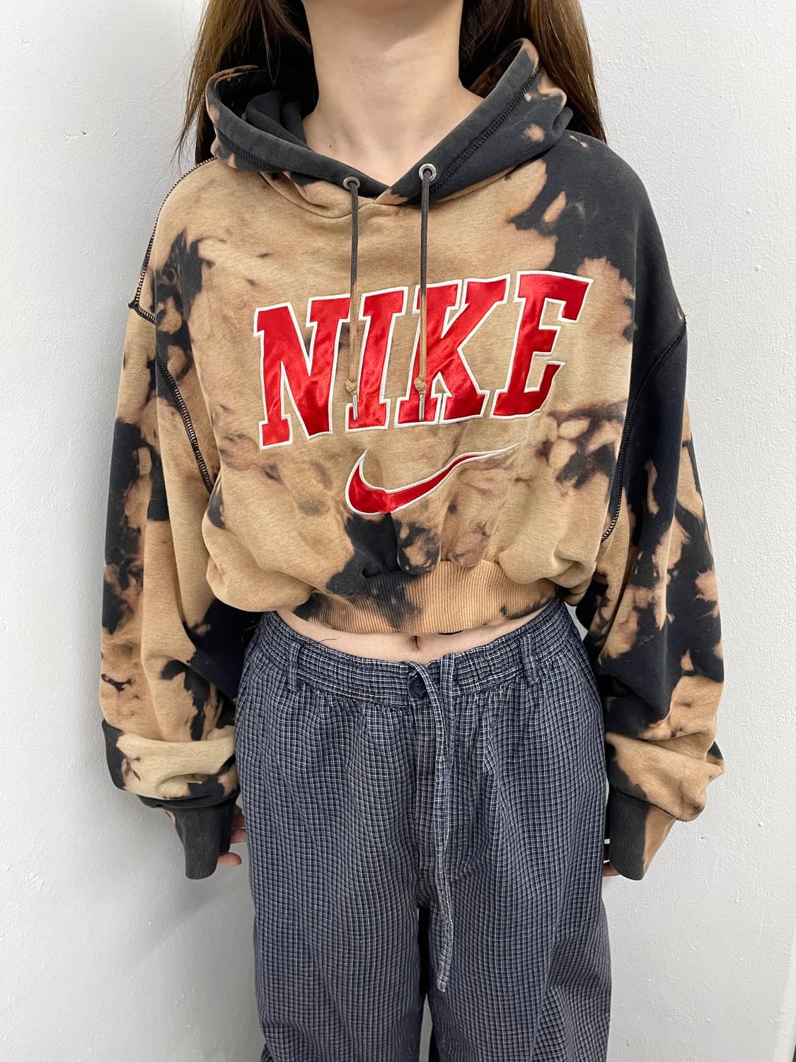 나이키 타이다이 크롭 후드티 상품이미지1