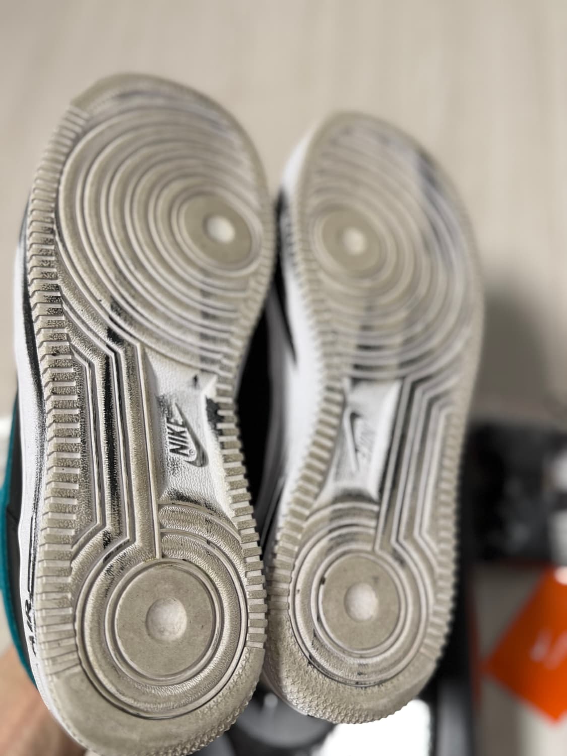 나이키 에어포스1 피스마이너스원 파라노이드 3.0 260 상품이미지5