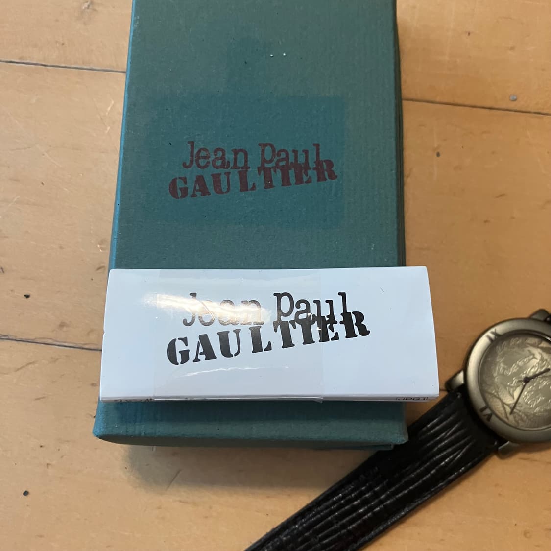 Jean paul gaultier 장폴고티에 그리스 코인 페이스 시계 상품이미지7