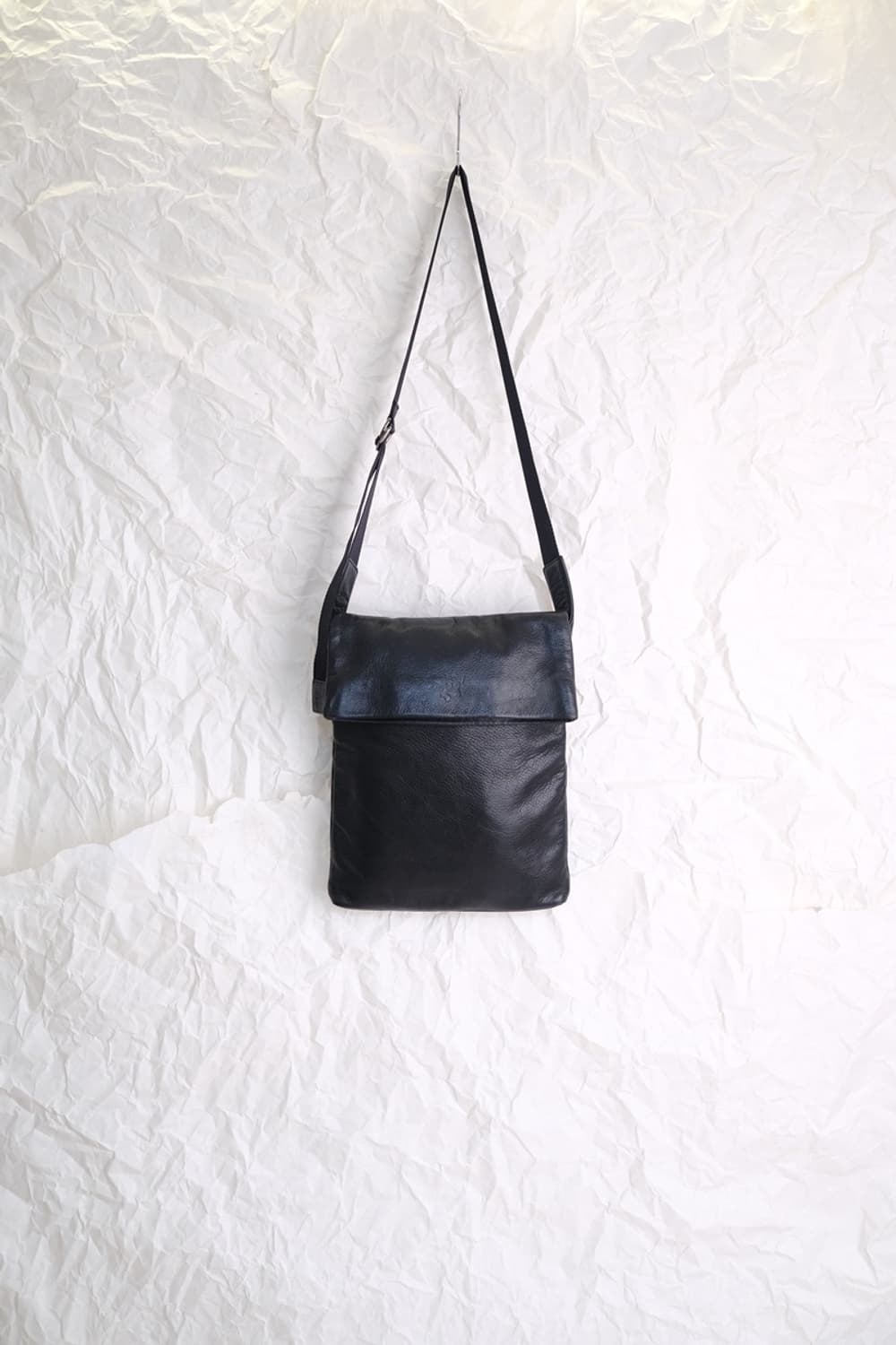 agnes.b real leather cross bag 상품이미지1