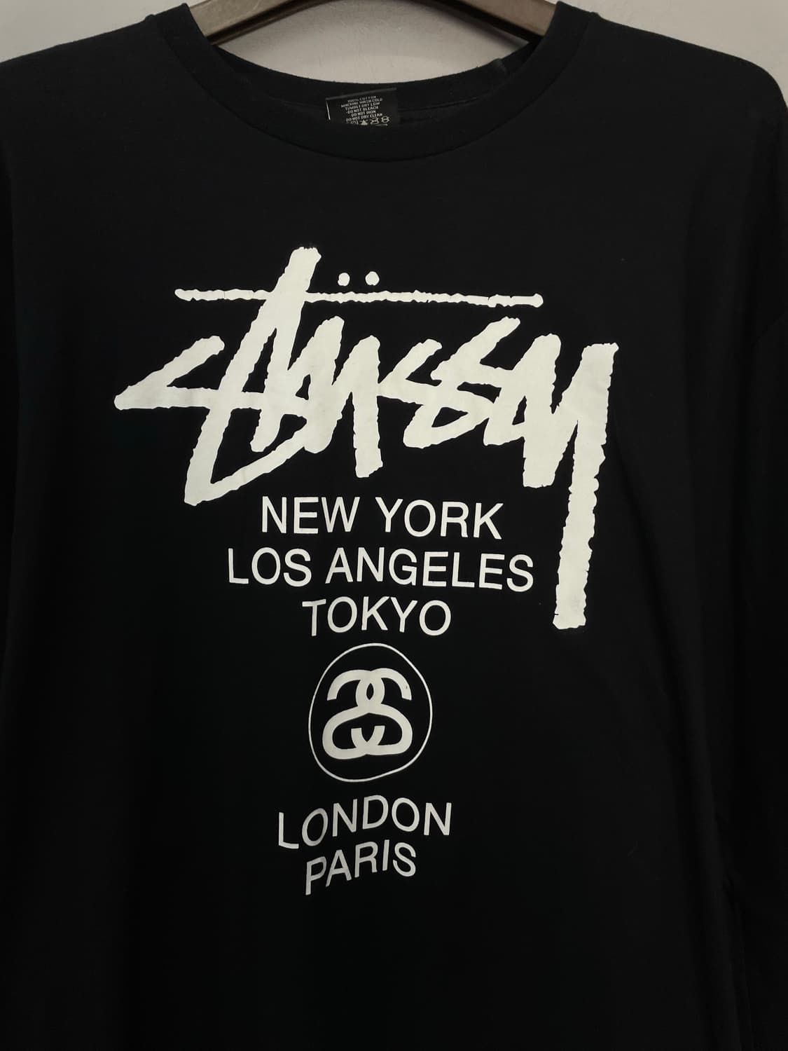 스투시 월드투어 블랙 롱 슬리브 H1392 상품이미지3