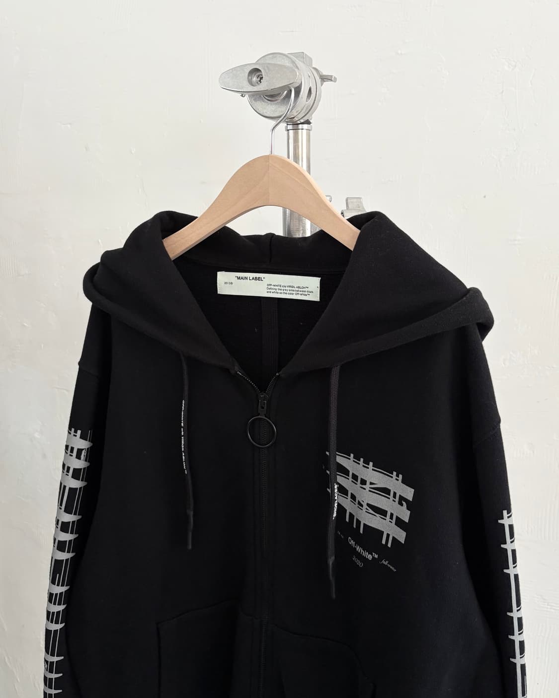 Off-White 오프화이트 블랙 인더스트리얼 후드 집업 상품이미지6
