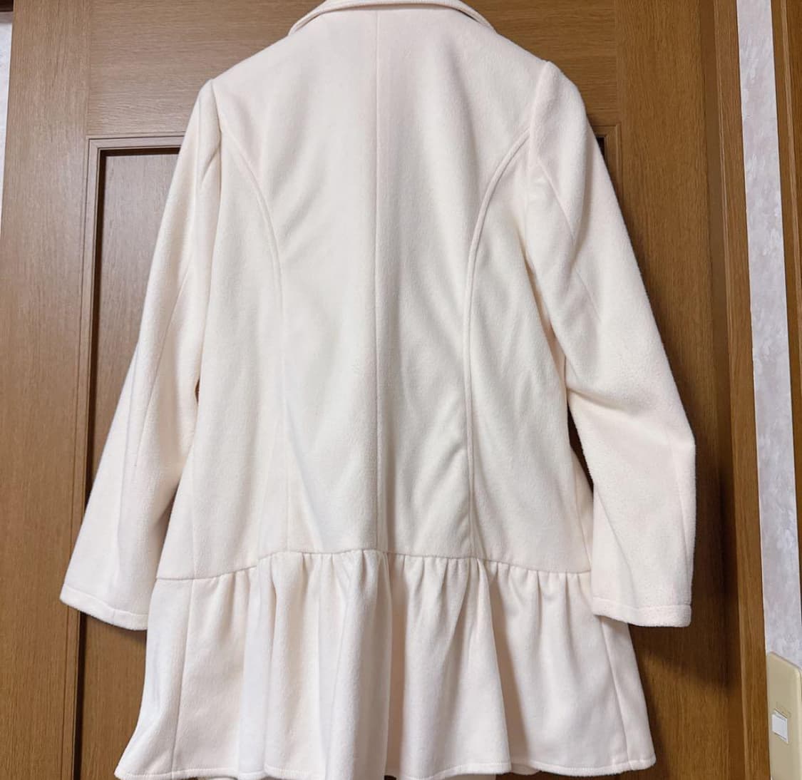 리즈리사 리즈멜로 코트 m사이즈 상품이미지3