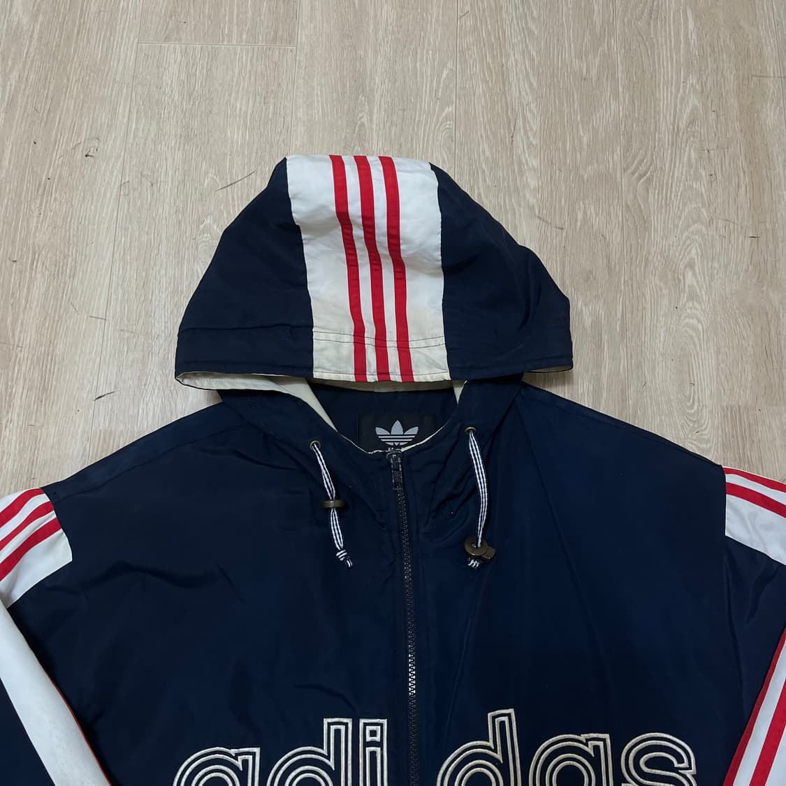 아디다스 올드스쿨 누빔 네이비 바람막이 자켓 L(100) 상품이미지6