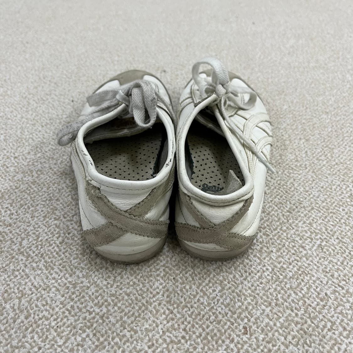 225 오니츠카타이거 멕시코66 스니커즈 0126M 상품이미지3