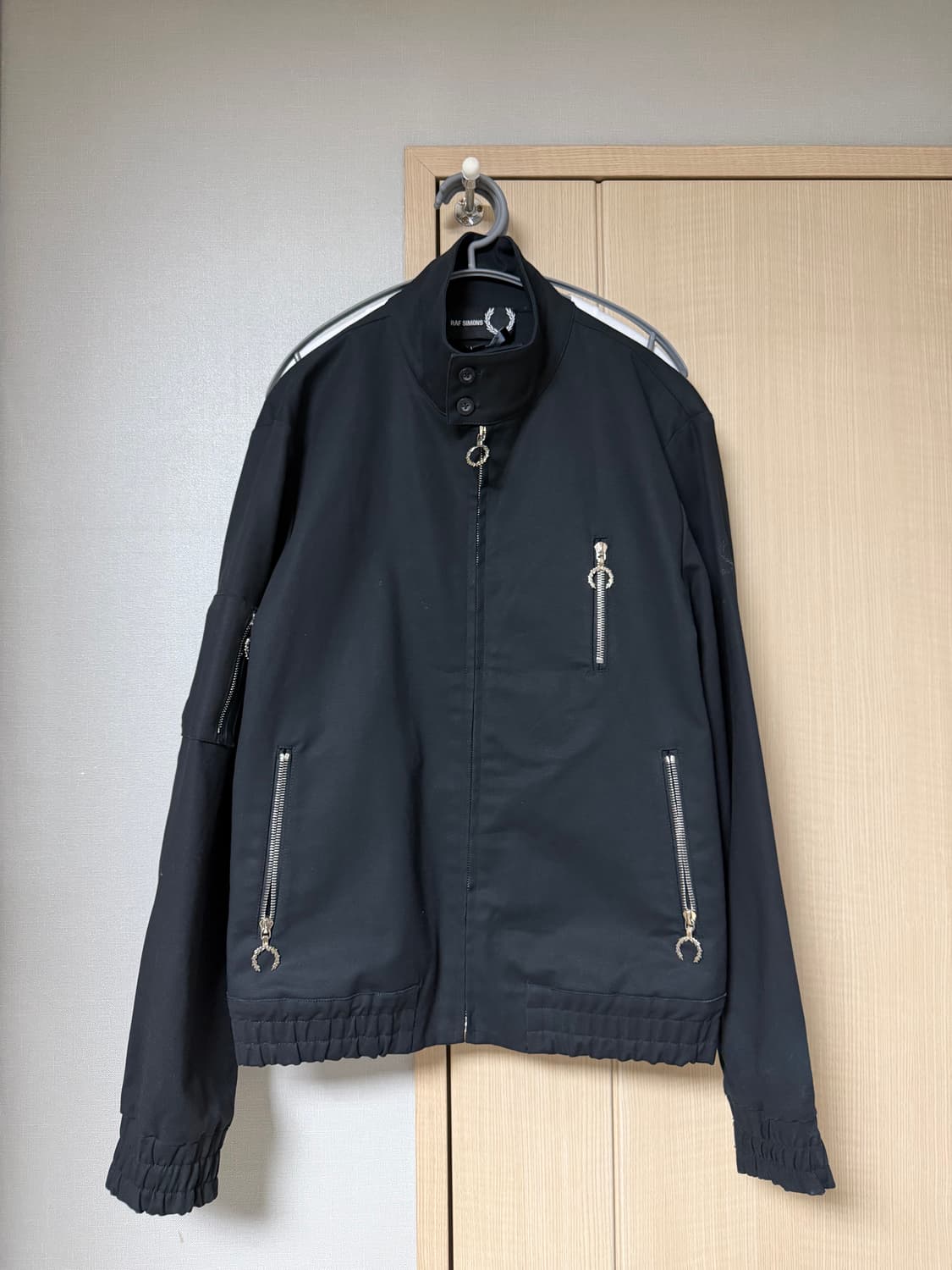 프레드페리 라프시몬스 봄버 xs 상품이미지1