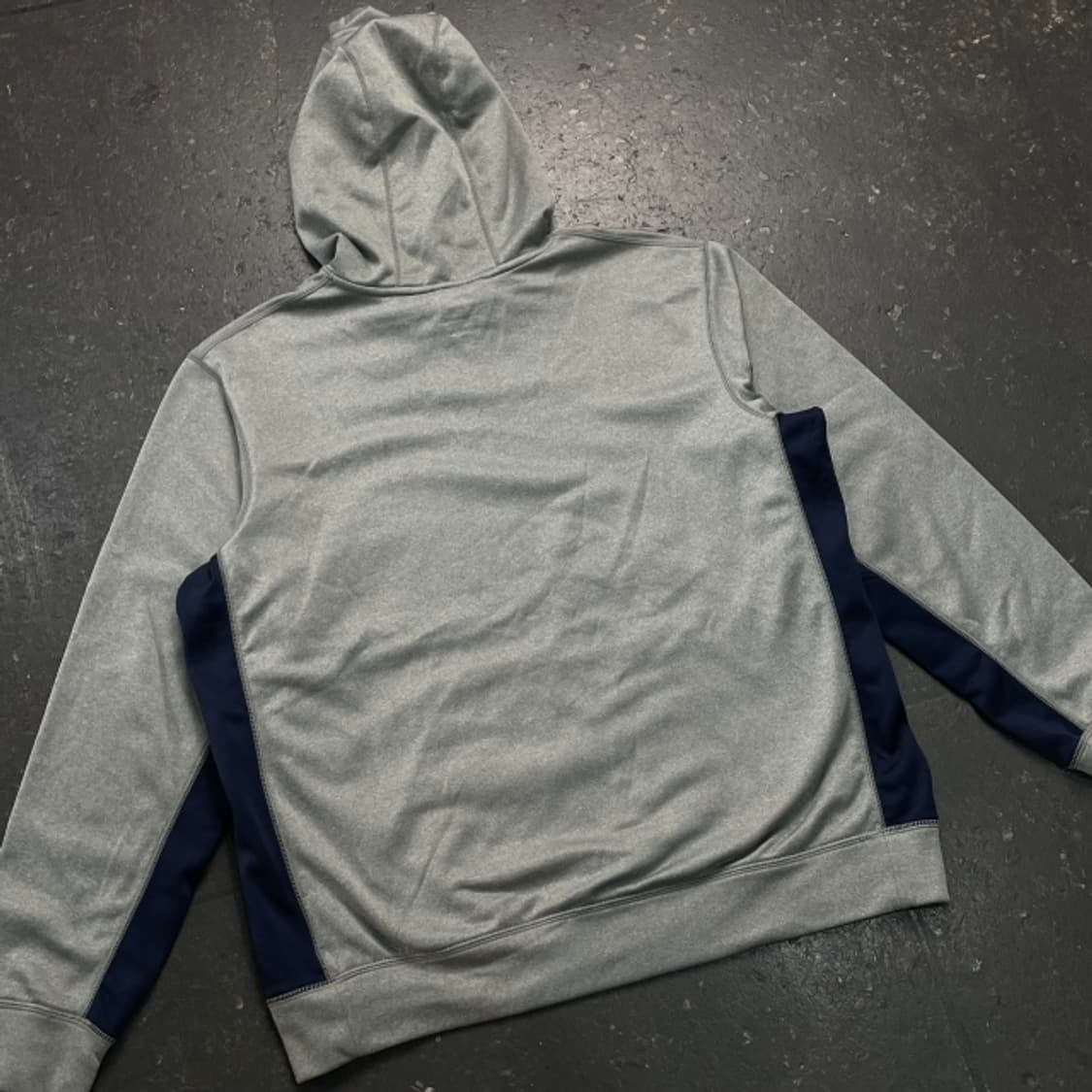 105 나이키 써마핏 후드티 상품이미지5