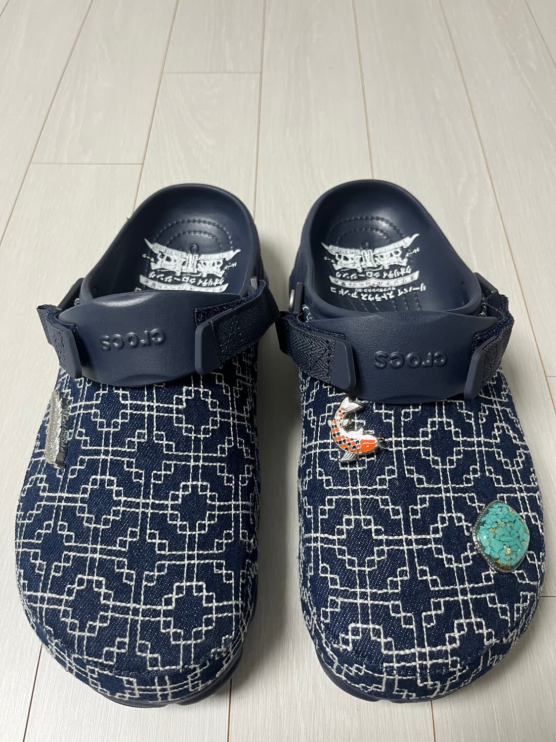 리바이스 크록스 네이비 290 판매 상품이미지1