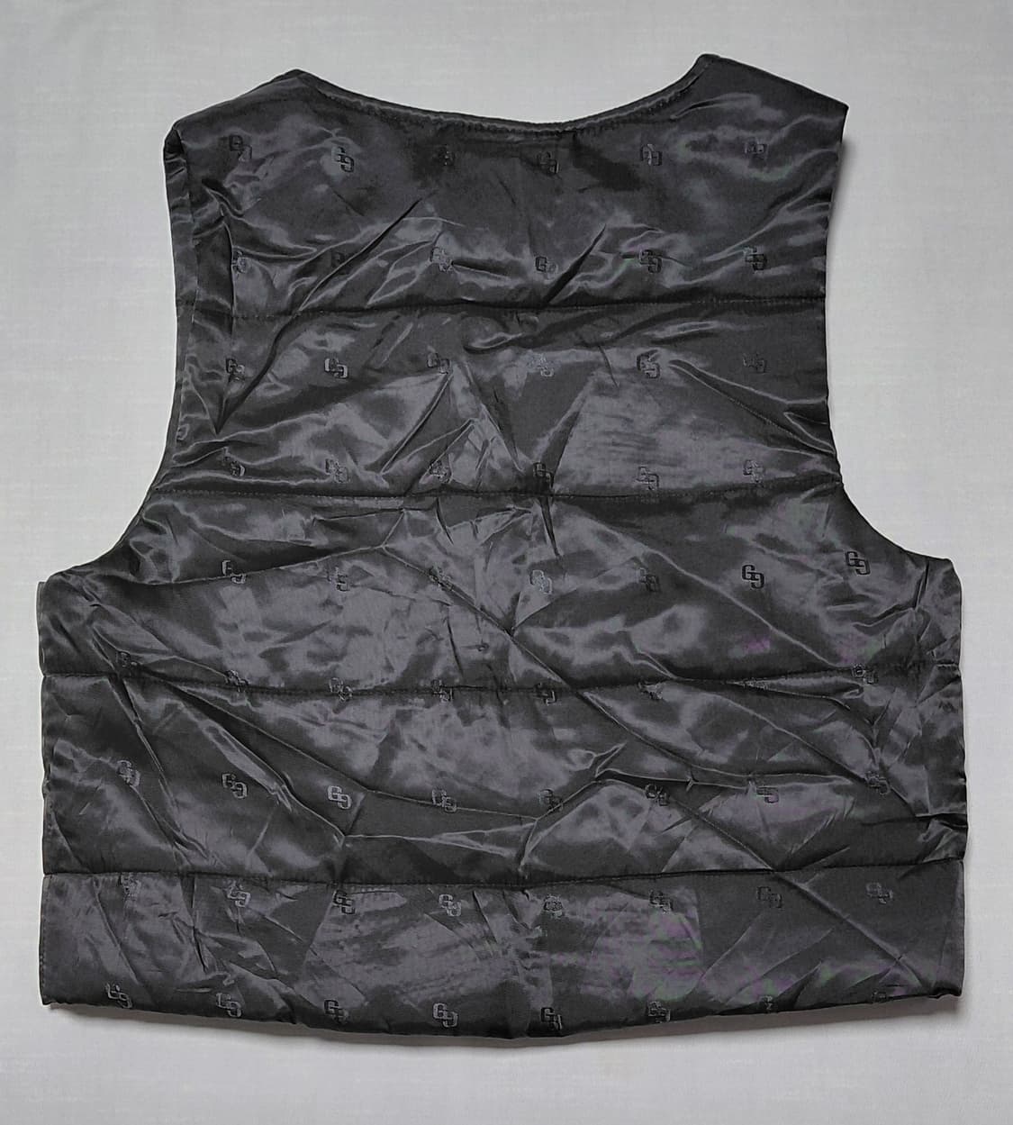 [새상품/무료배송] GYDA(제이다) GG 로고 패턴 경량 패딩 조끼 상품이미지6