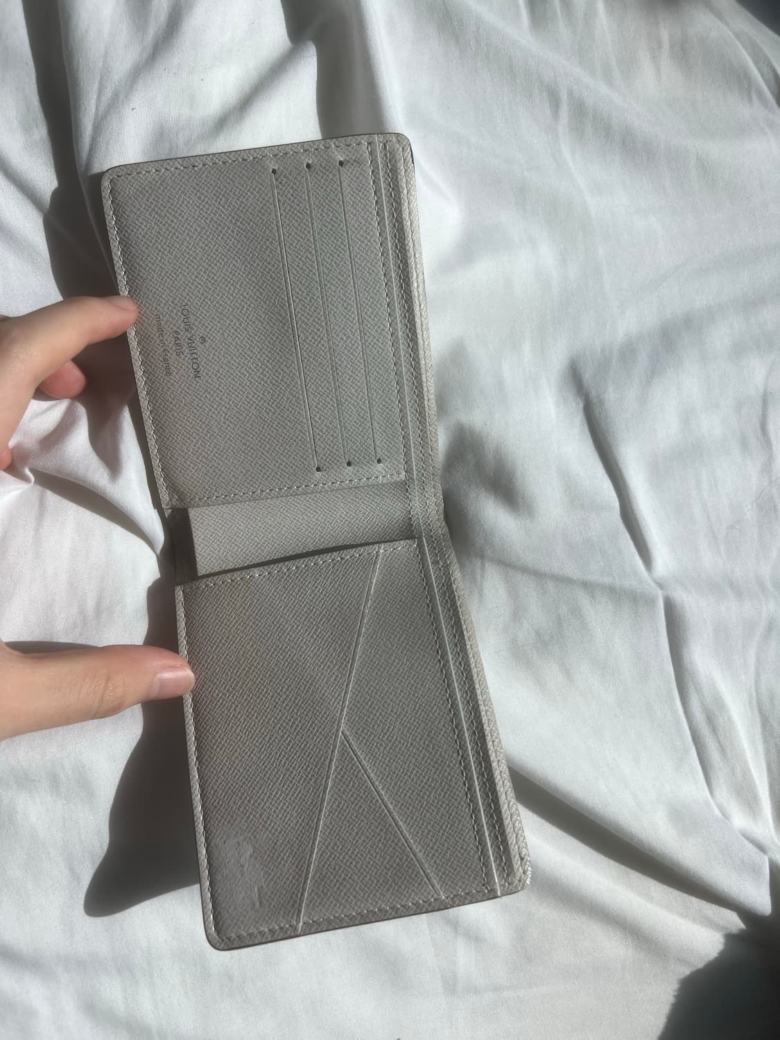 루이비통 반지갑 팝니다 정품  상품이미지2