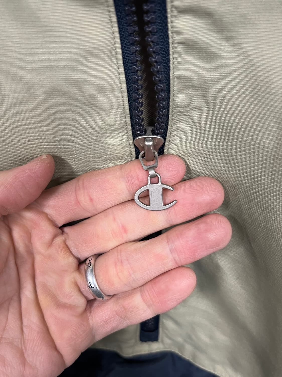 챔피온 로고 올드스쿨 반집업 바람막이 아노락 상품이미지5