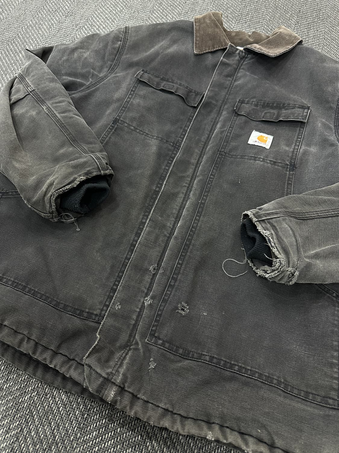 칼하트 C26BLK 흑청 워싱 포켓 초어자켓 상품이미지4