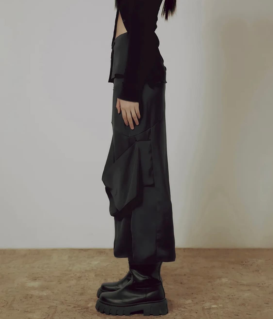 플레어업 2.Drape layered maxi skirt 상품이미지4