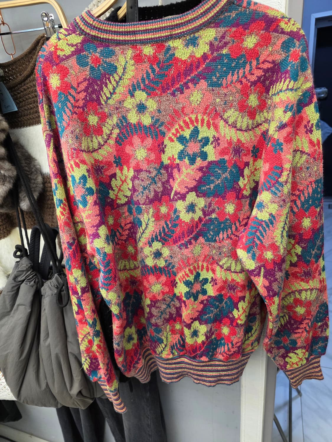 미쏘니 빈티지 플라워 니트 상품이미지7