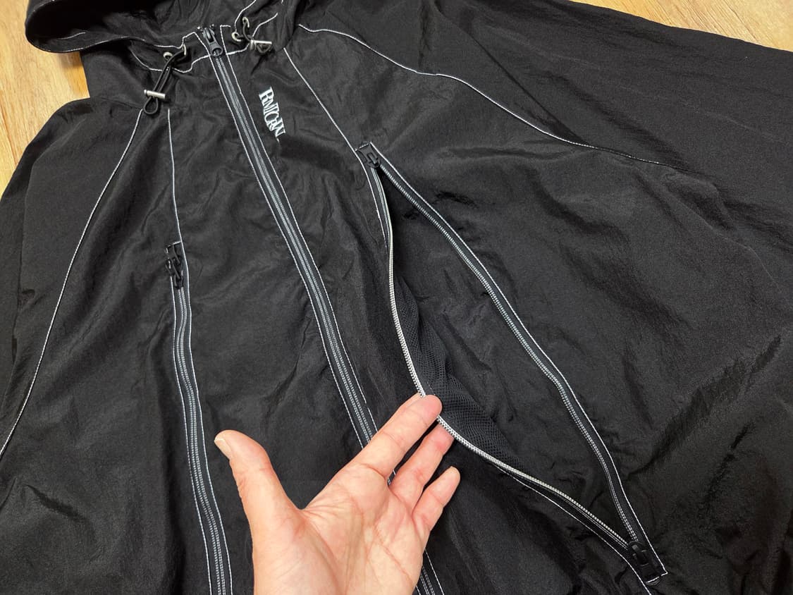 로맨틱크라운(RWTCRW) 유틸리티 후드 윈드브레이커 점퍼 상품이미지7