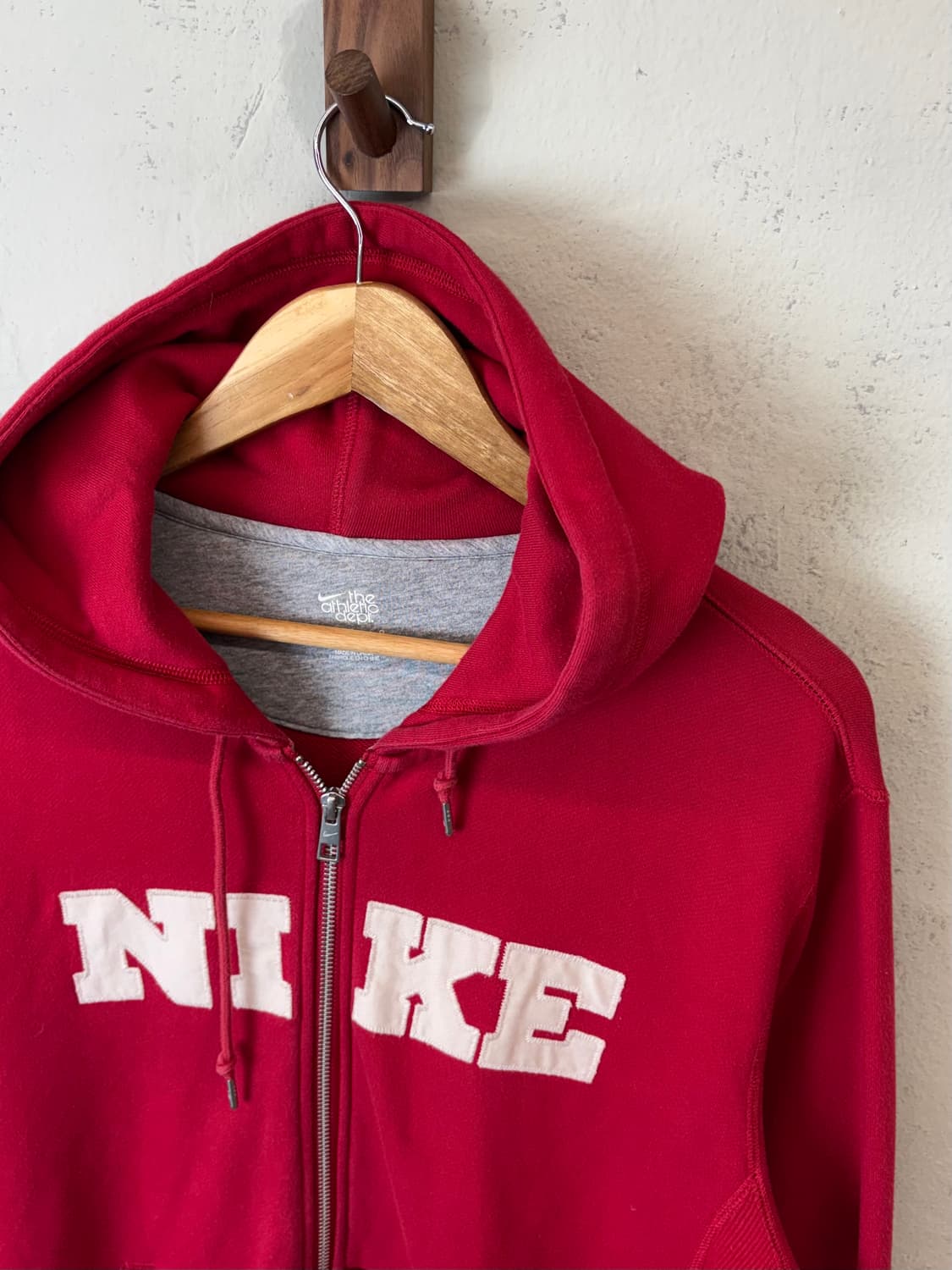 나이키 00s 올드스쿨 자수로고 레드 후드집업 상품이미지6