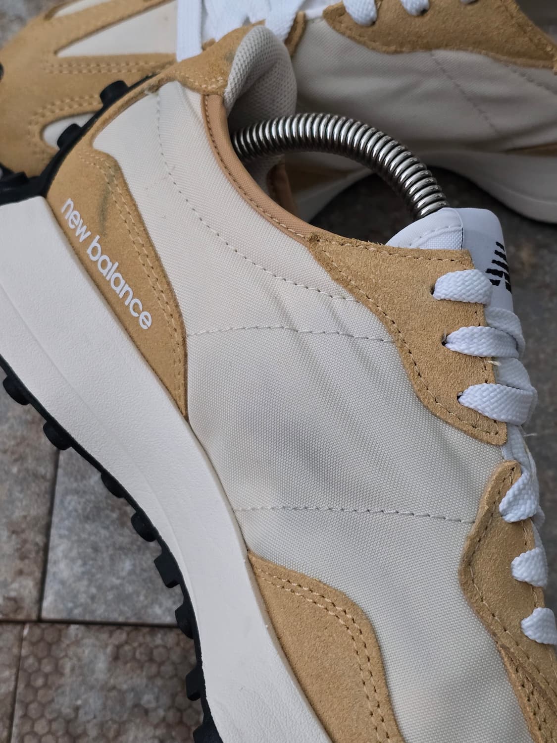 (230)뉴발란스 327 문빔 고스트 페퍼  상품이미지5