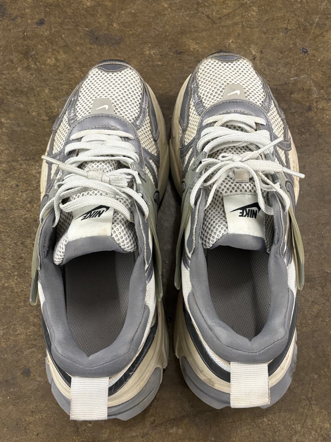 나이키 V2K 런 울프 그레이 운동화 280 상품이미지6