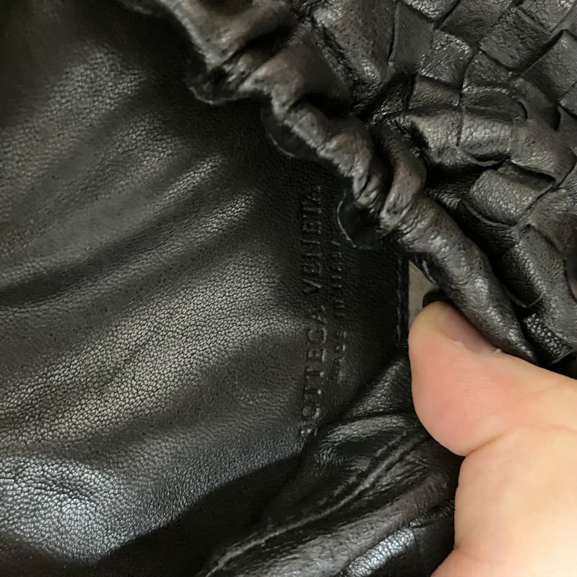 [OS] 보테가베네타 인트레치아토 위빙 벨트벡 블랙 상품이미지5