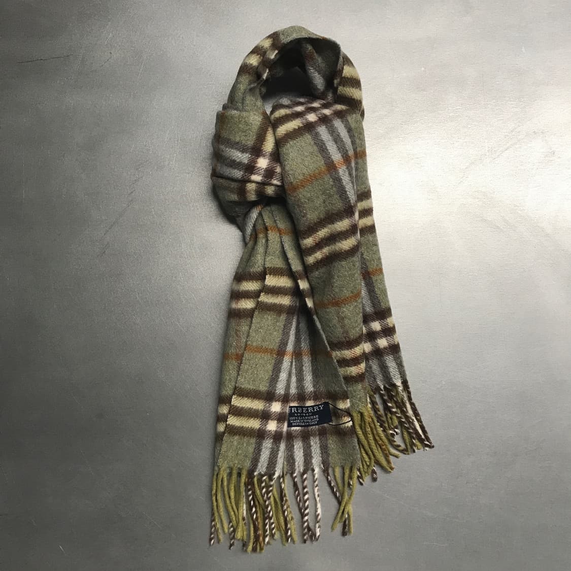 버버리 정품 캐시미어 머플러 그린 상품이미지1