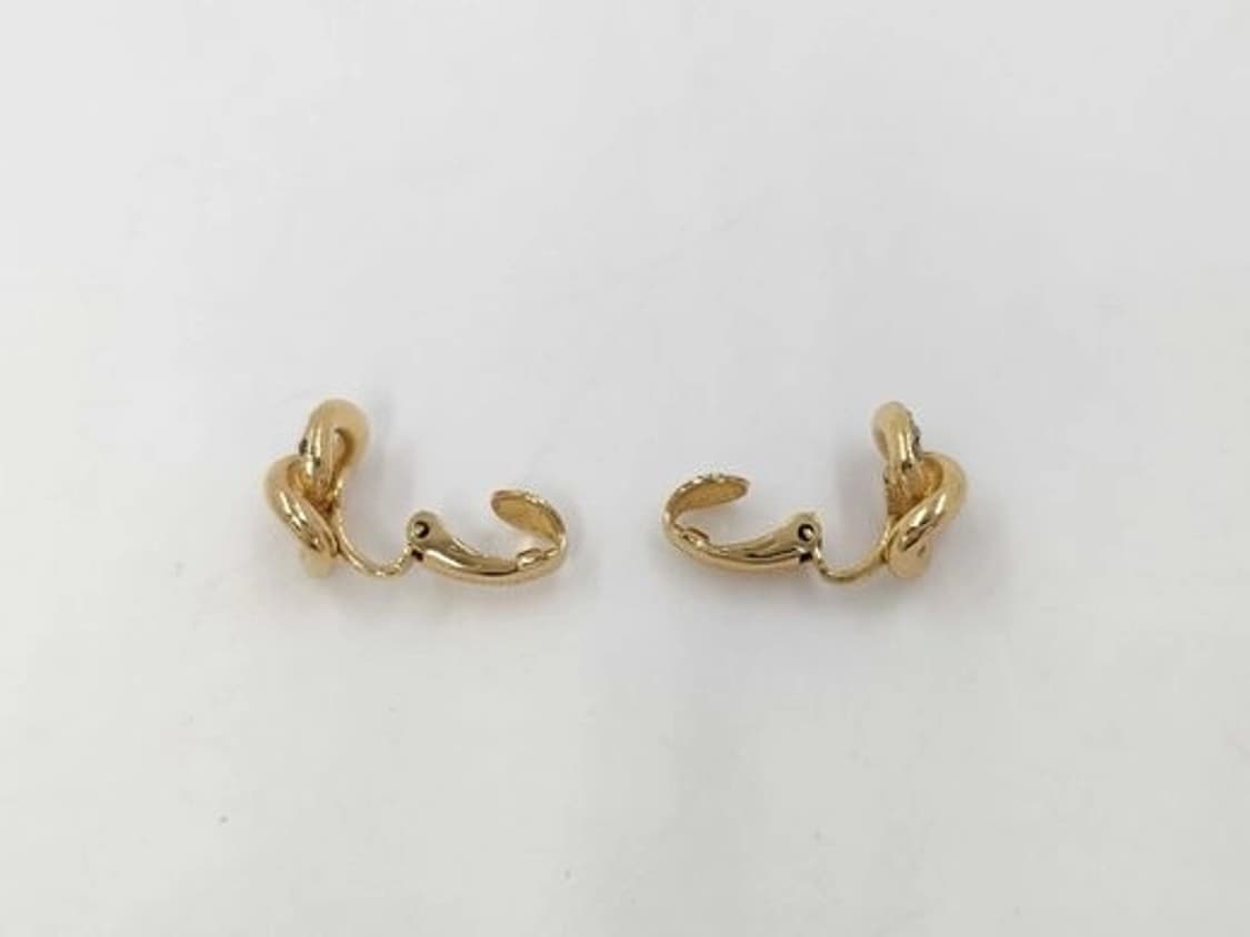 [예약] 디올(Dior) 클래식 로고 엠블럼 이어링 / 박스 풀세트 상품이미지4