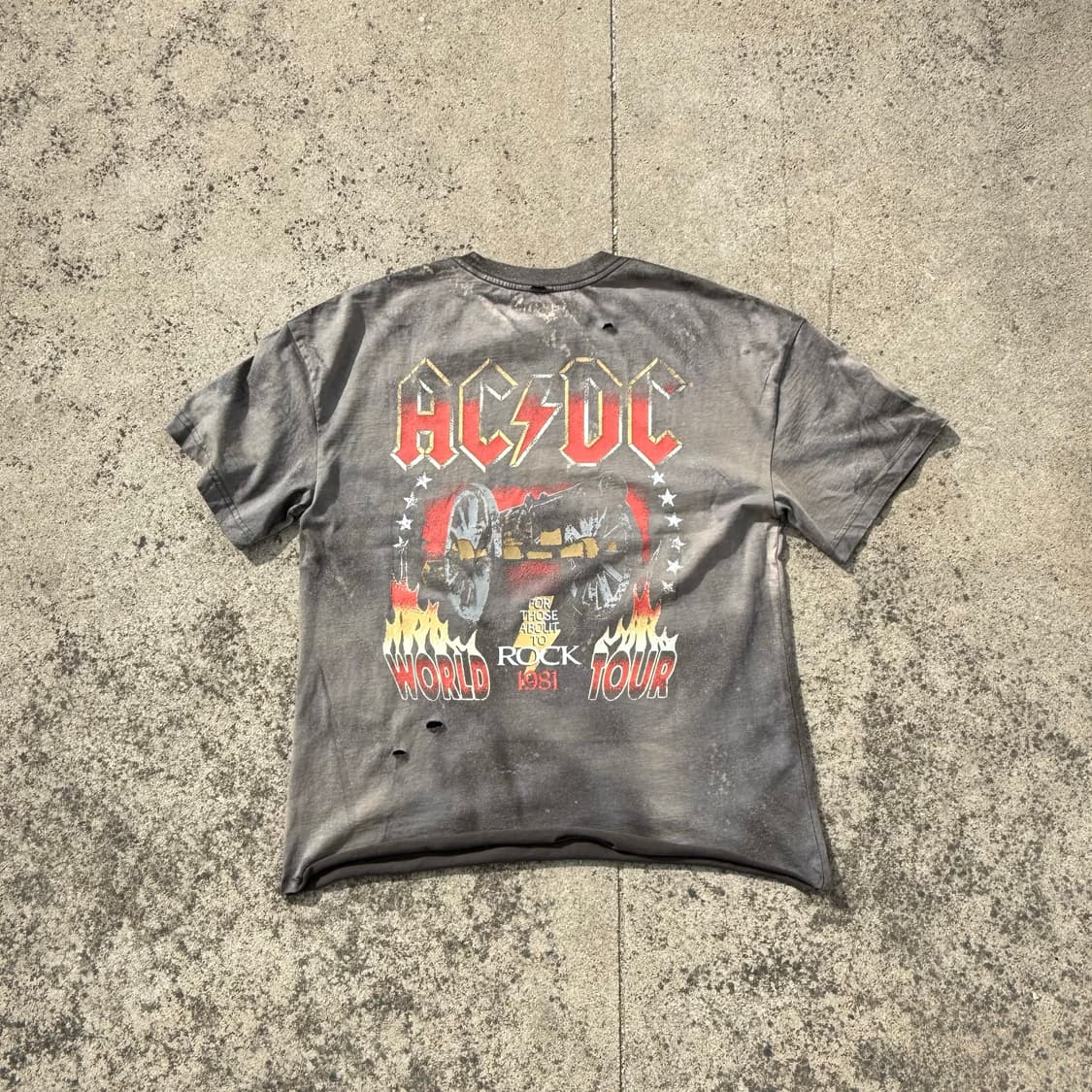 (빈티지 페이딩) 페이디드 디스트레스드 ACDC 반팔티 상품이미지2
