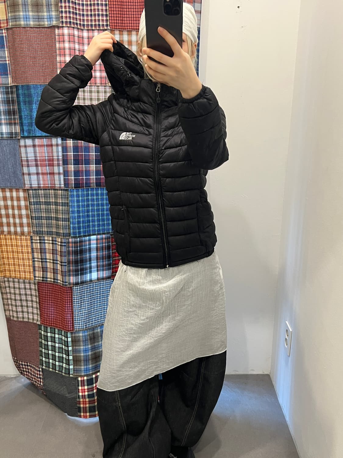 노스페이스 후드 경량 패딩 상품이미지1