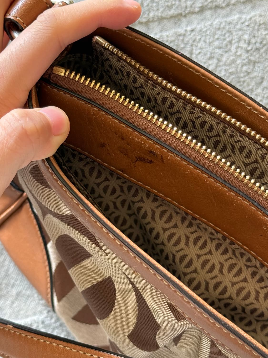 루이까또즈 모노그램 Y2K 숄더백 브라운 상품이미지8