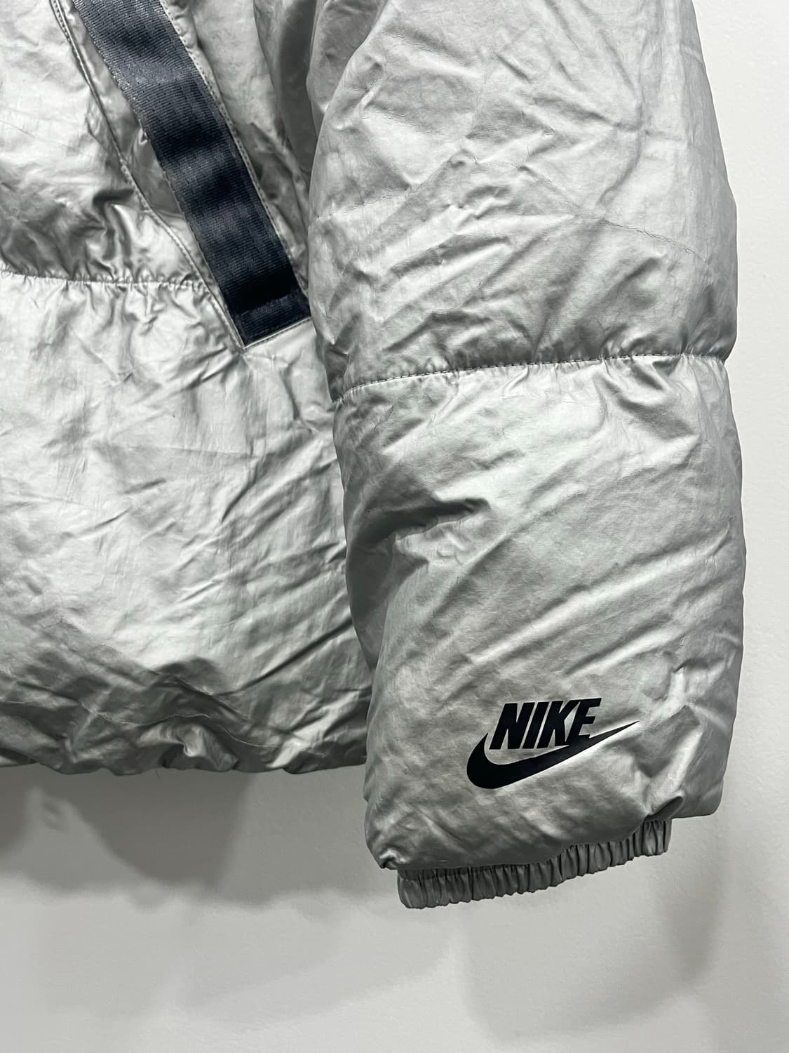 나이키 메탈 실버 덕다운 패딩 남성 L 100-105 상품이미지5