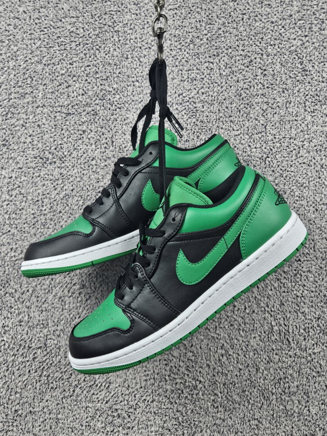 나이키 에어 조던 1 로우 럭키 그린 스니커즈 (265MM)/ 10650 상품이미지1