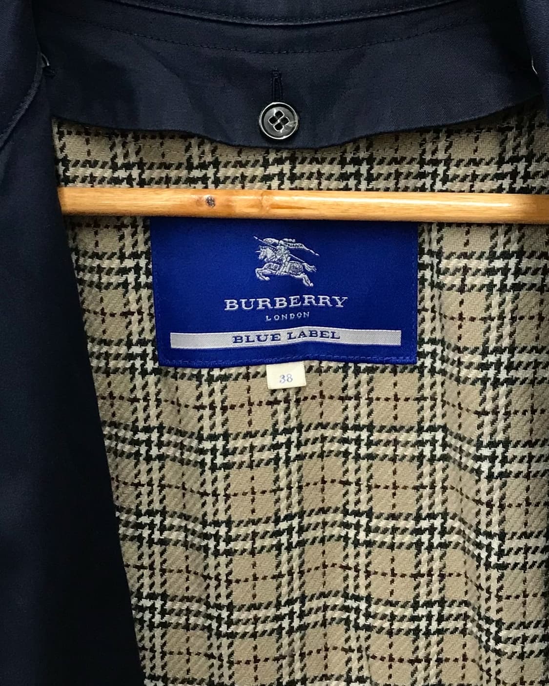 버버리 내피형 트렌치 코트 상품이미지2