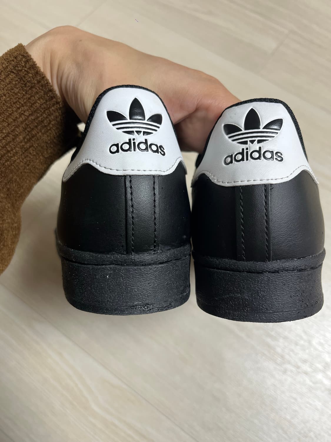 [아디다스] 슈퍼스타 코어 블랙 화이트_265 상품이미지5