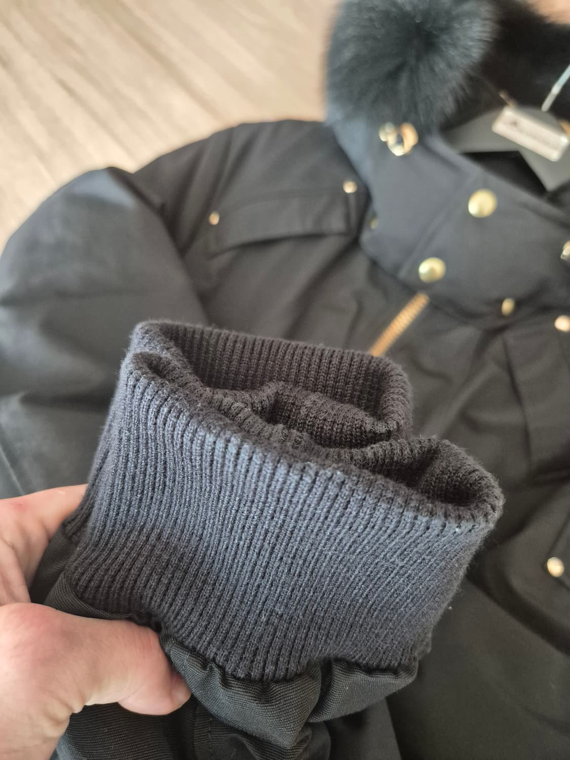 무스너클 패딩 금장 xl 상품이미지5