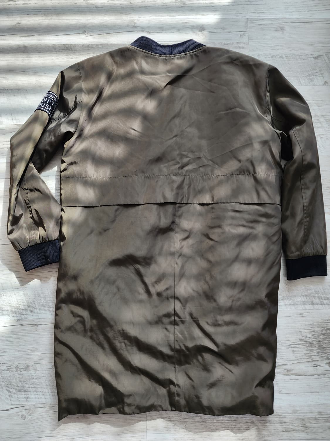 플라스틱아일랜드 경량 롱 패딩 팜. M(66)사이즈 여성 점퍼 자켓 상품이미지2