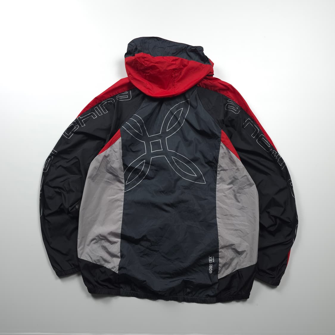 몬츄라 고어텍스 엑티브 빅로고 마운틴 바람막이 (XL) 상품이미지2