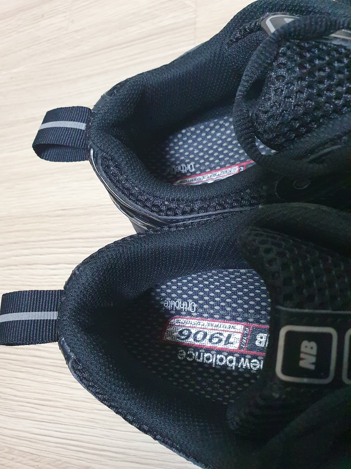 뉴발란스 1906R 블랙 운동화 270 상품이미지8