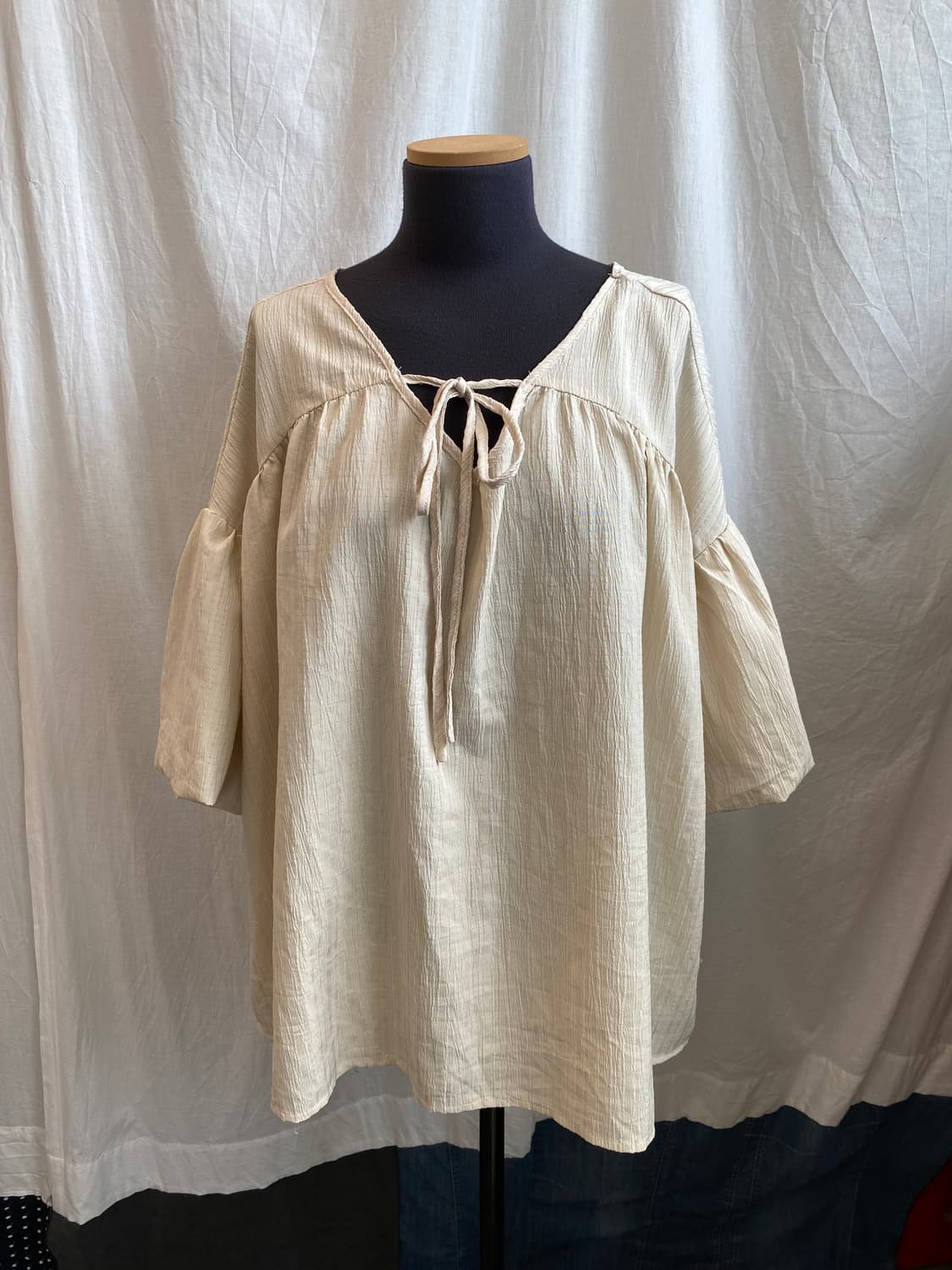 FRIFUL 베이지 오버핏 반팔블라우스(L) 상품이미지1