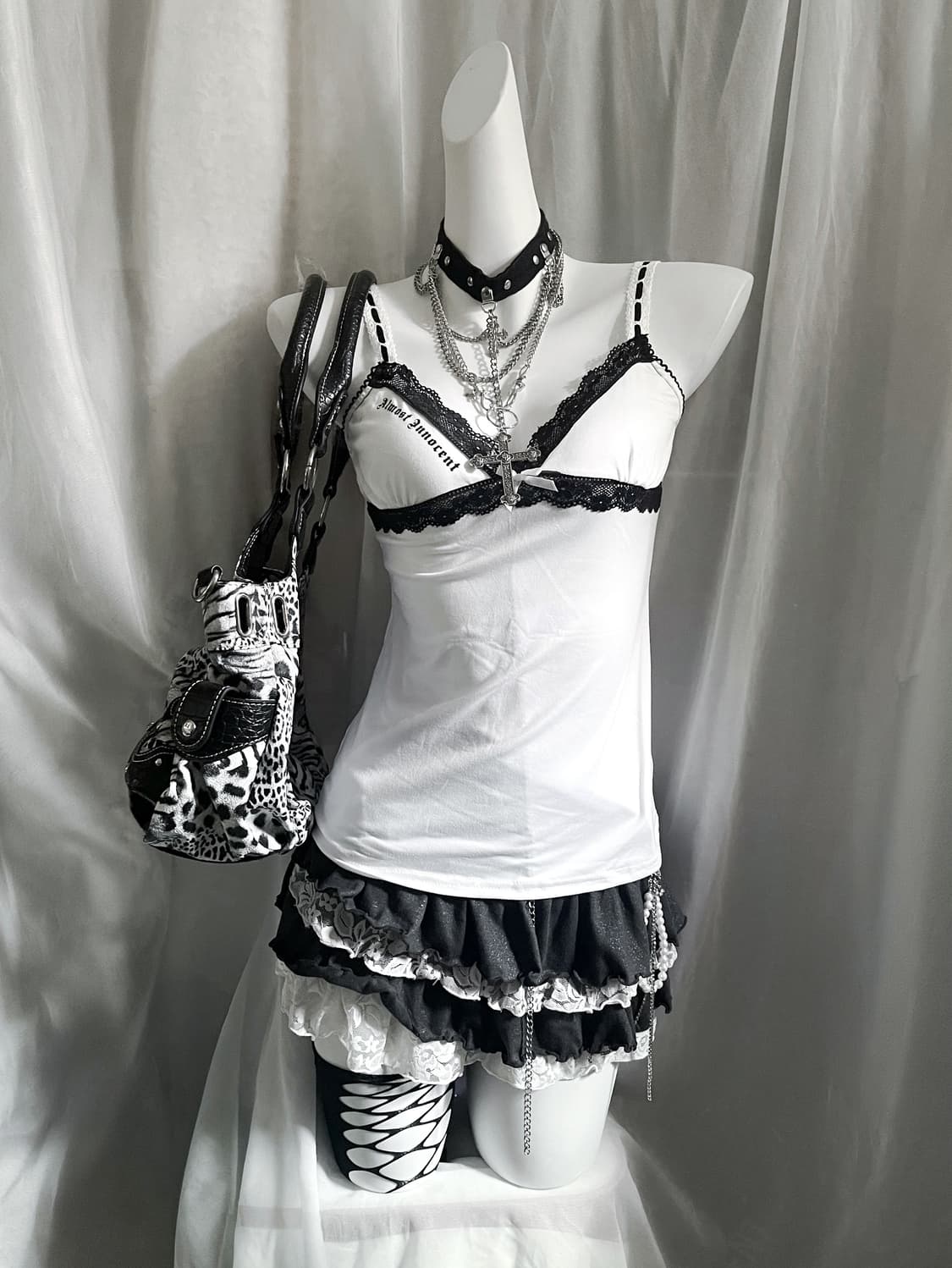 Lace sleeveless  상품이미지1