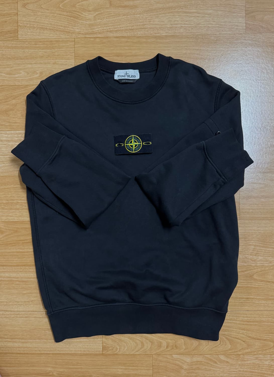 스톤아일랜드 맨투맨 24fw 상품이미지1