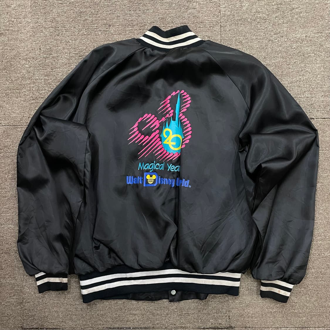(M) USA Disney 디즈니 나일론 스타디움 바시티 자켓 상품이미지2