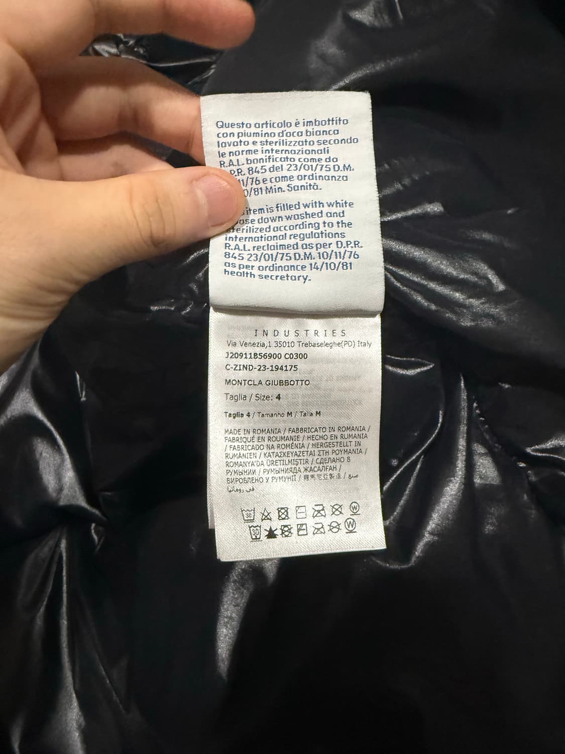 [당일출고,4사이즈] 몽클레어 몽클라 패딩 상품이미지6