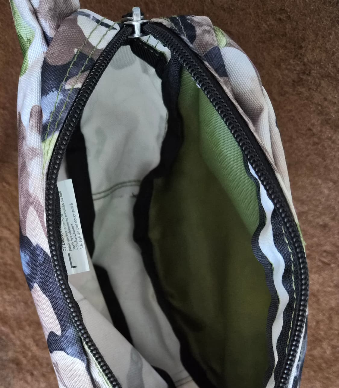 JANSPORT 남녀공용 라이트 카모 힙색 (23*16) 상품이미지5