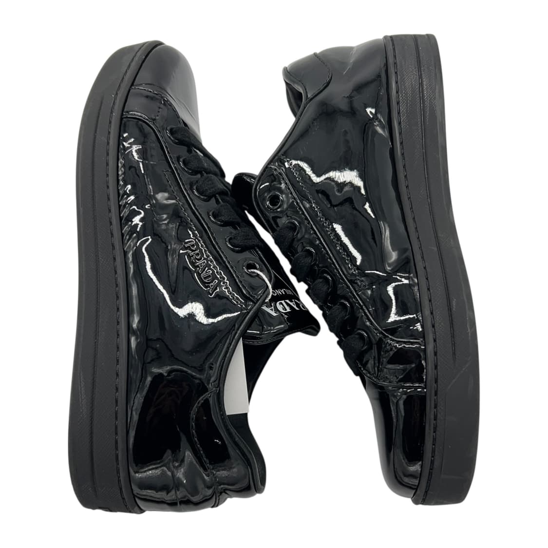 245 W 프라다 에나멜 레더 블랙 (EU37.5) 상품이미지2