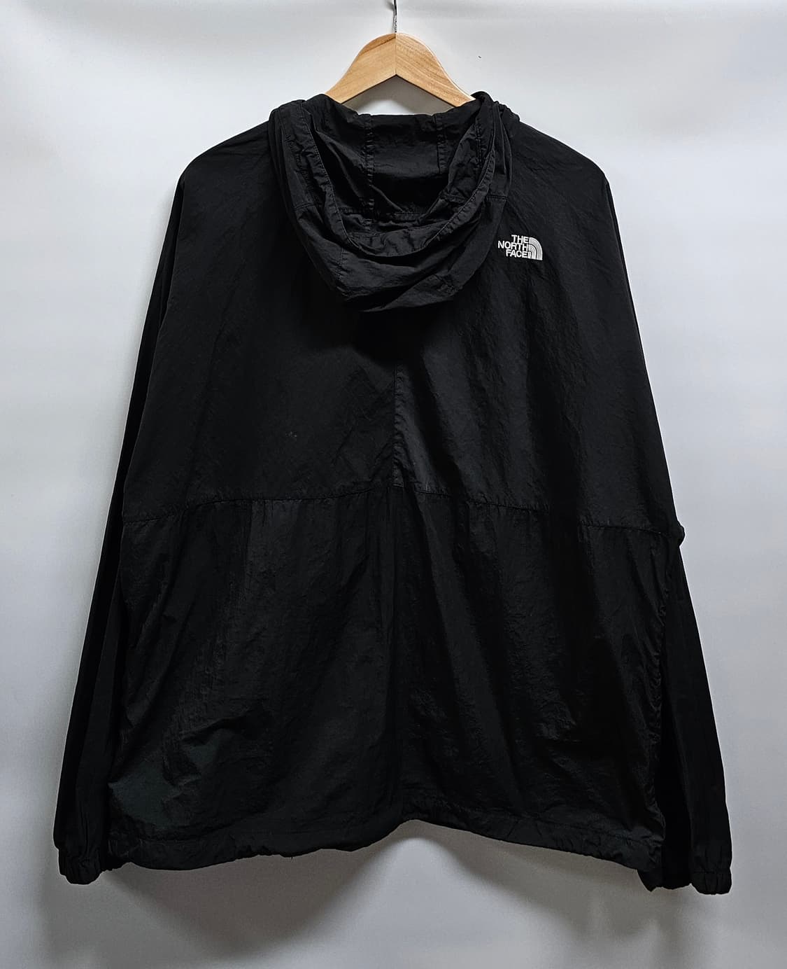노스페이스 바람막이 2XL 상품이미지2
