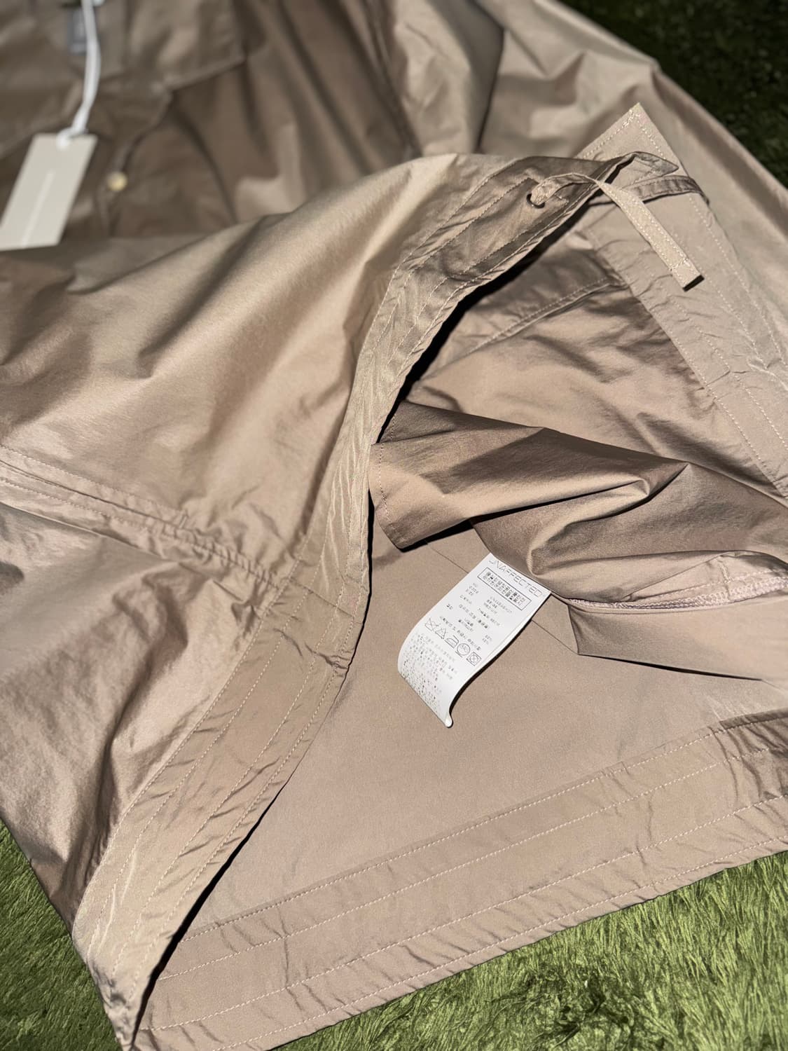 [M] 언어펙티드 22ss 오픈 카라 셔츠 베이지 상품이미지5