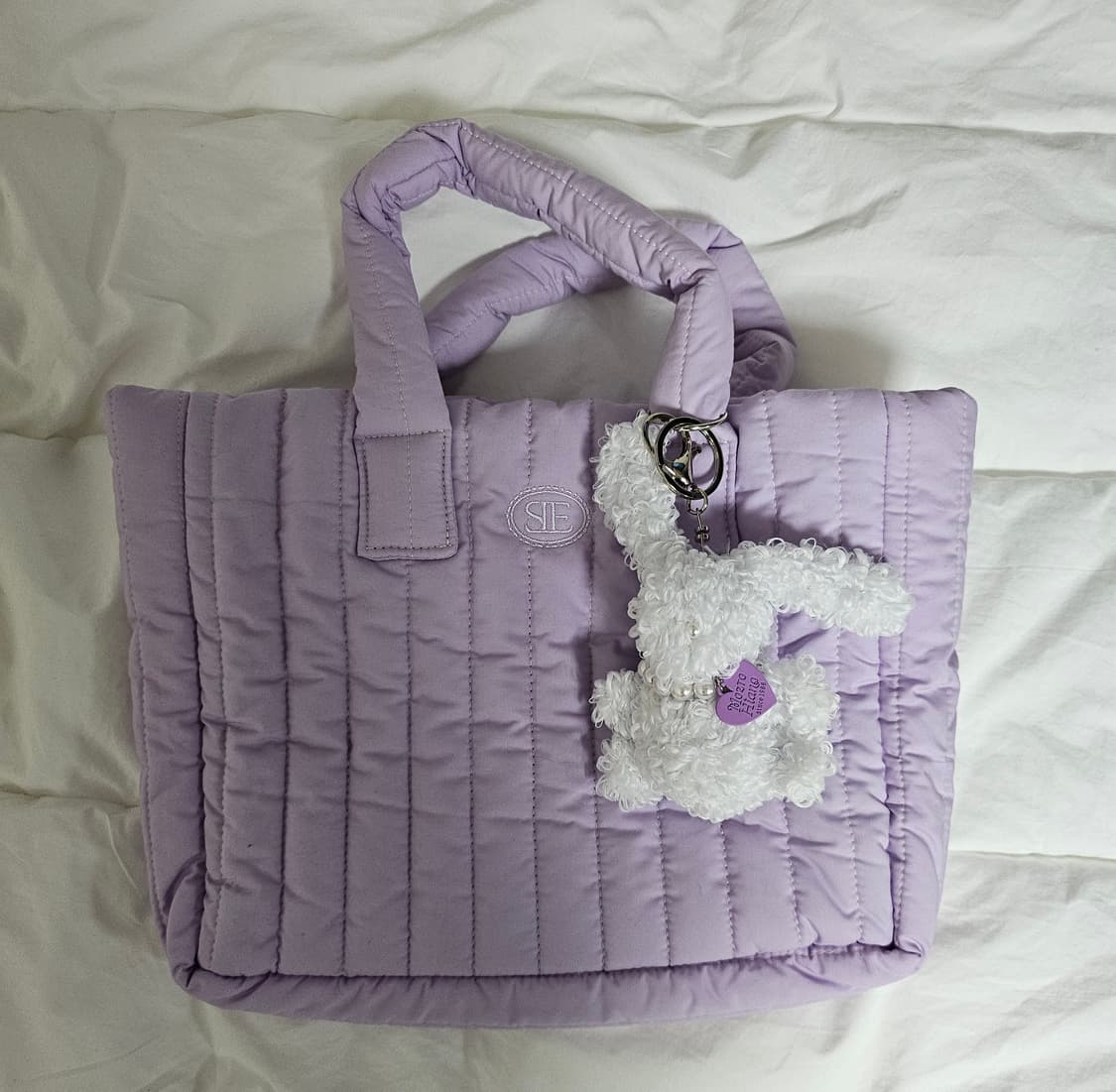 [새상품]시엔느 라일락 패딩백+키링 상품이미지7