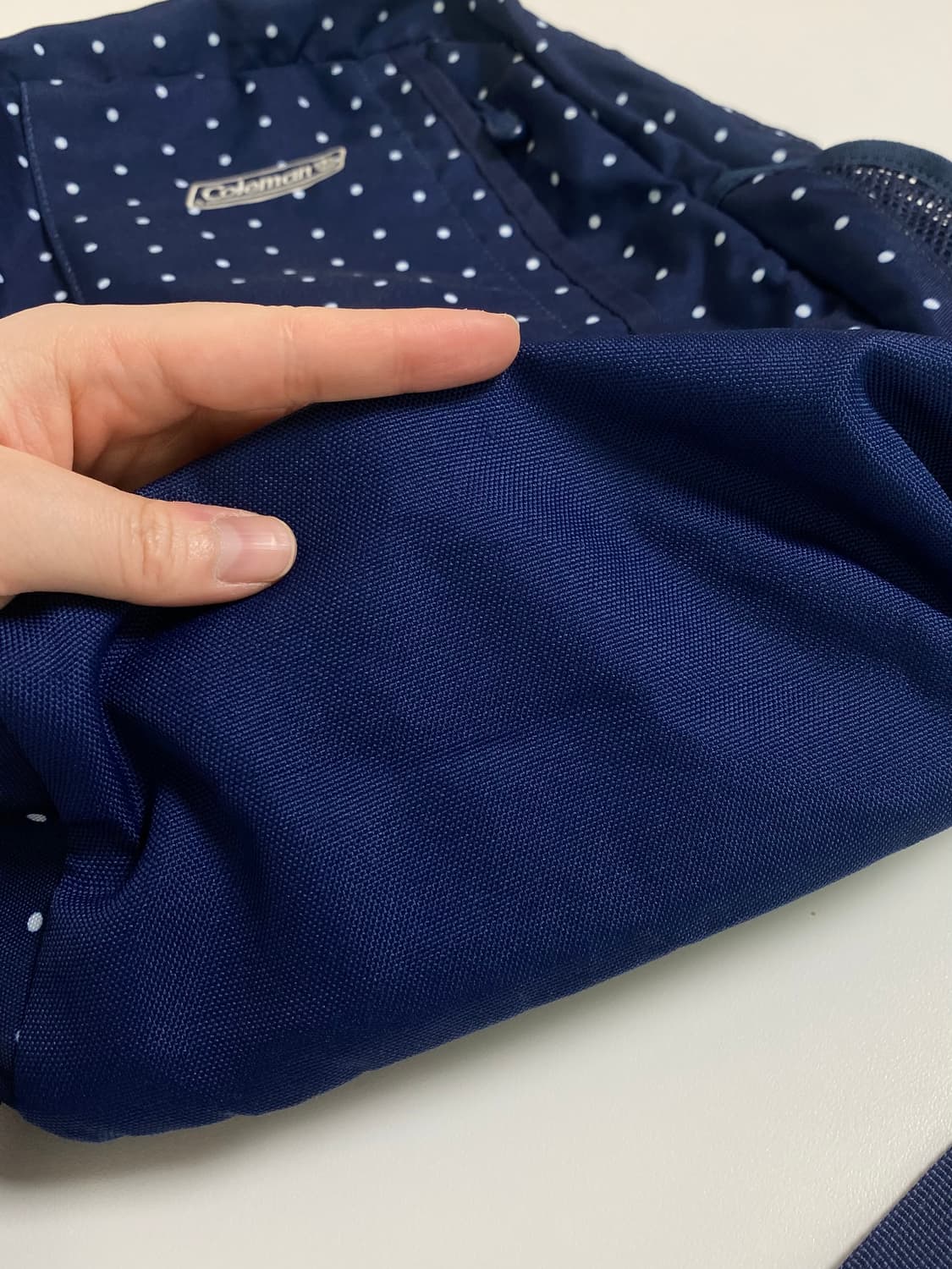 콜맨 도트 백팩 상품이미지6