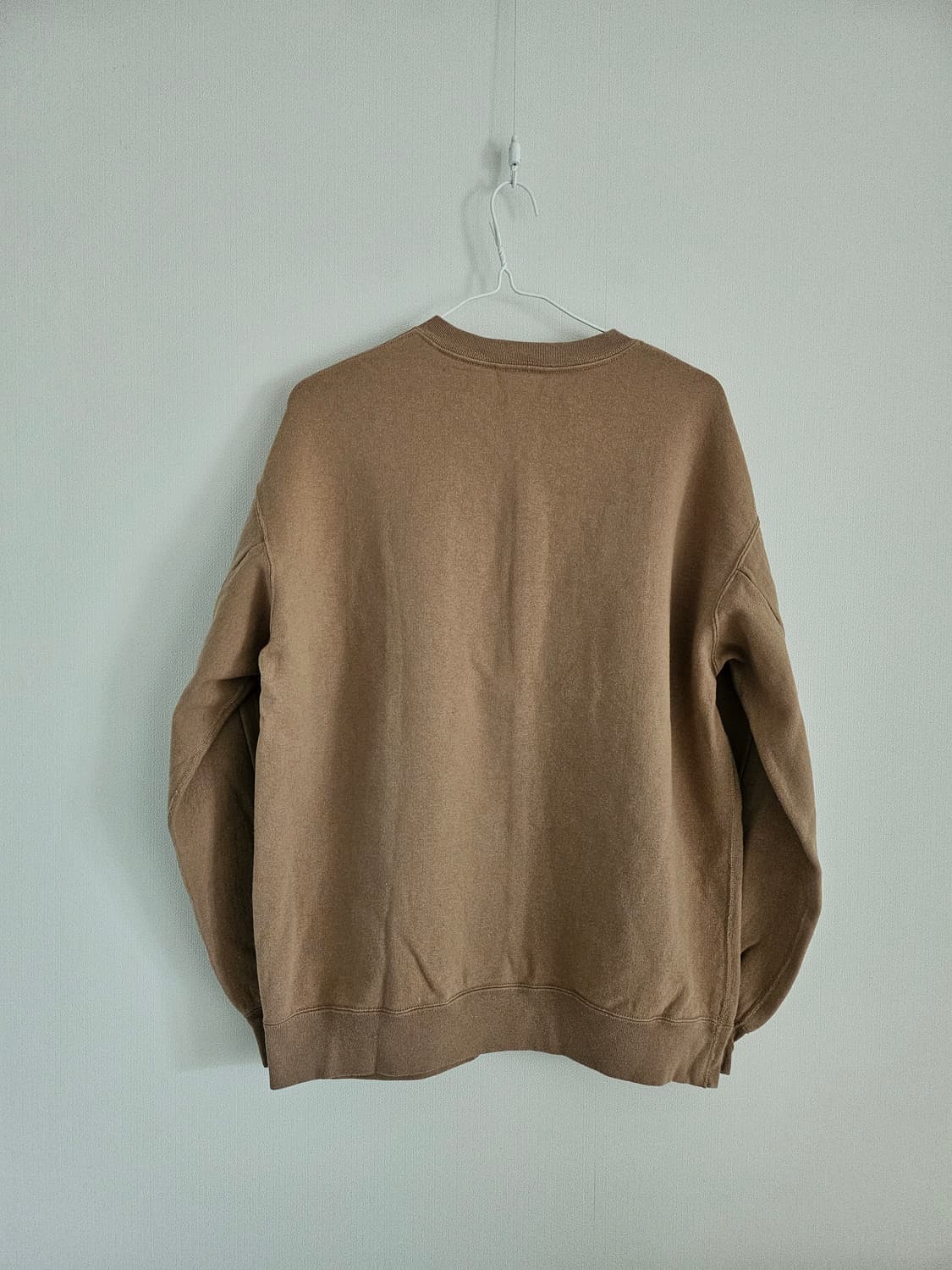 언유즈드 UNUSED 스웻셔츠
 상품이미지2